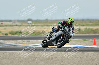 media/Apr-18-2025-TrackDaz (Fri) [[45f5874c44]]/C Group/Session 1 (Turn 7)/